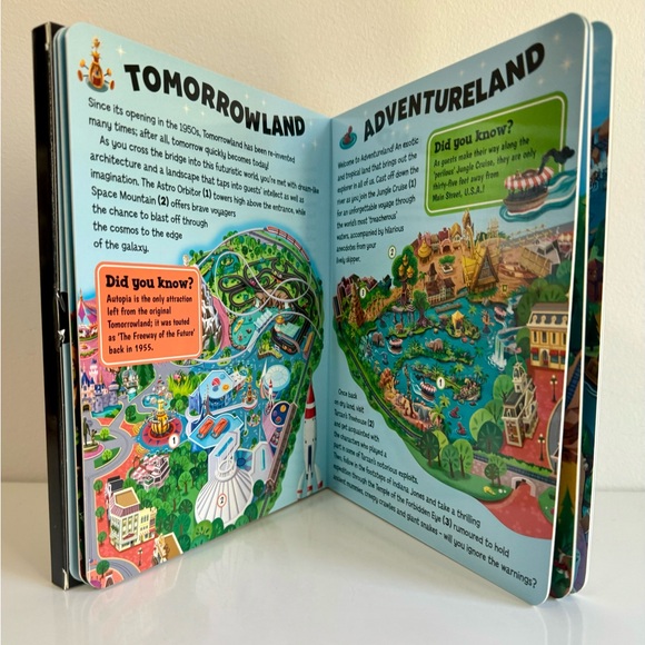 Build Your Own Disneyland Park 3D Model ~ Press Out Pieces Activity Book - Picture 10 of 11